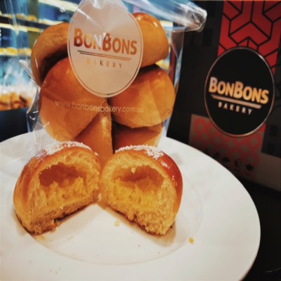 Coconut Dinner Roll